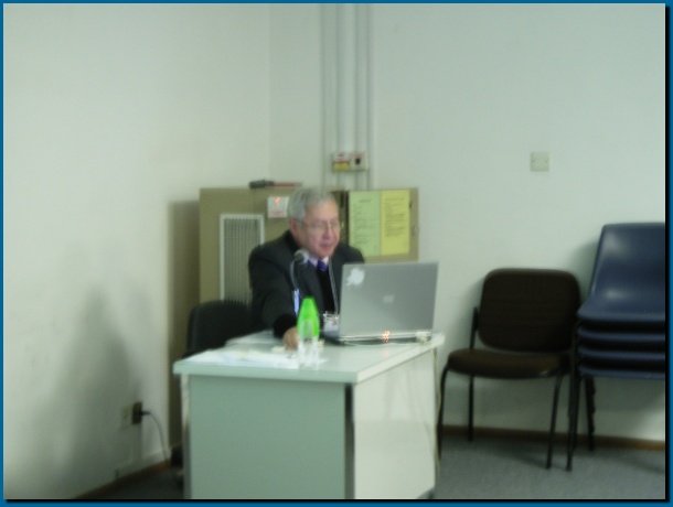 602x451 pixels (55K)